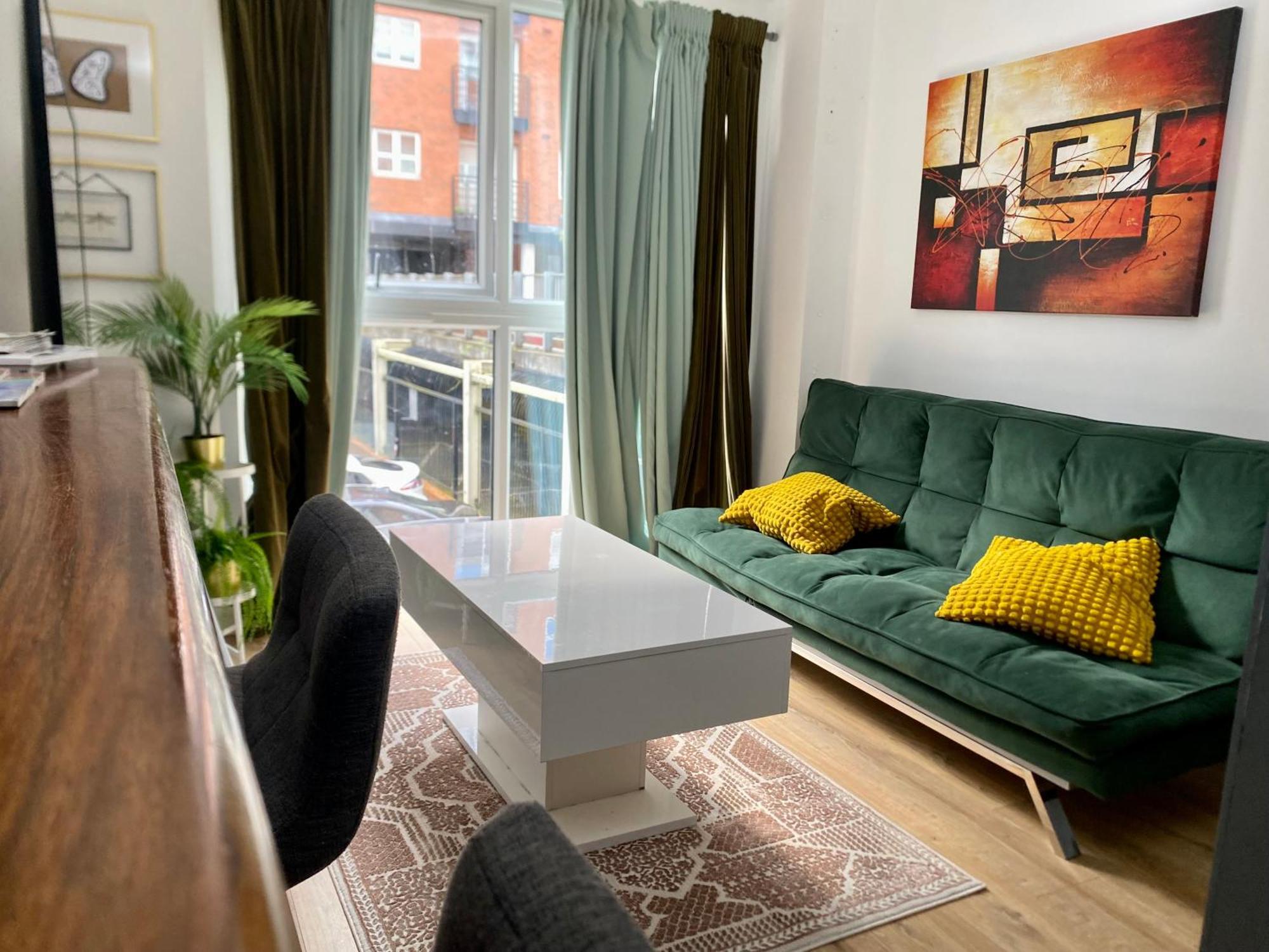 شقة Luxury Urban Tranquility At B1 برمنغهام المظهر الخارجي الصورة
